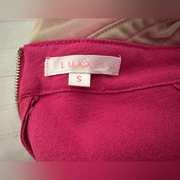 Luxxel Sexy pink lace see through romper. Small. K1 - Picture 8 of 15